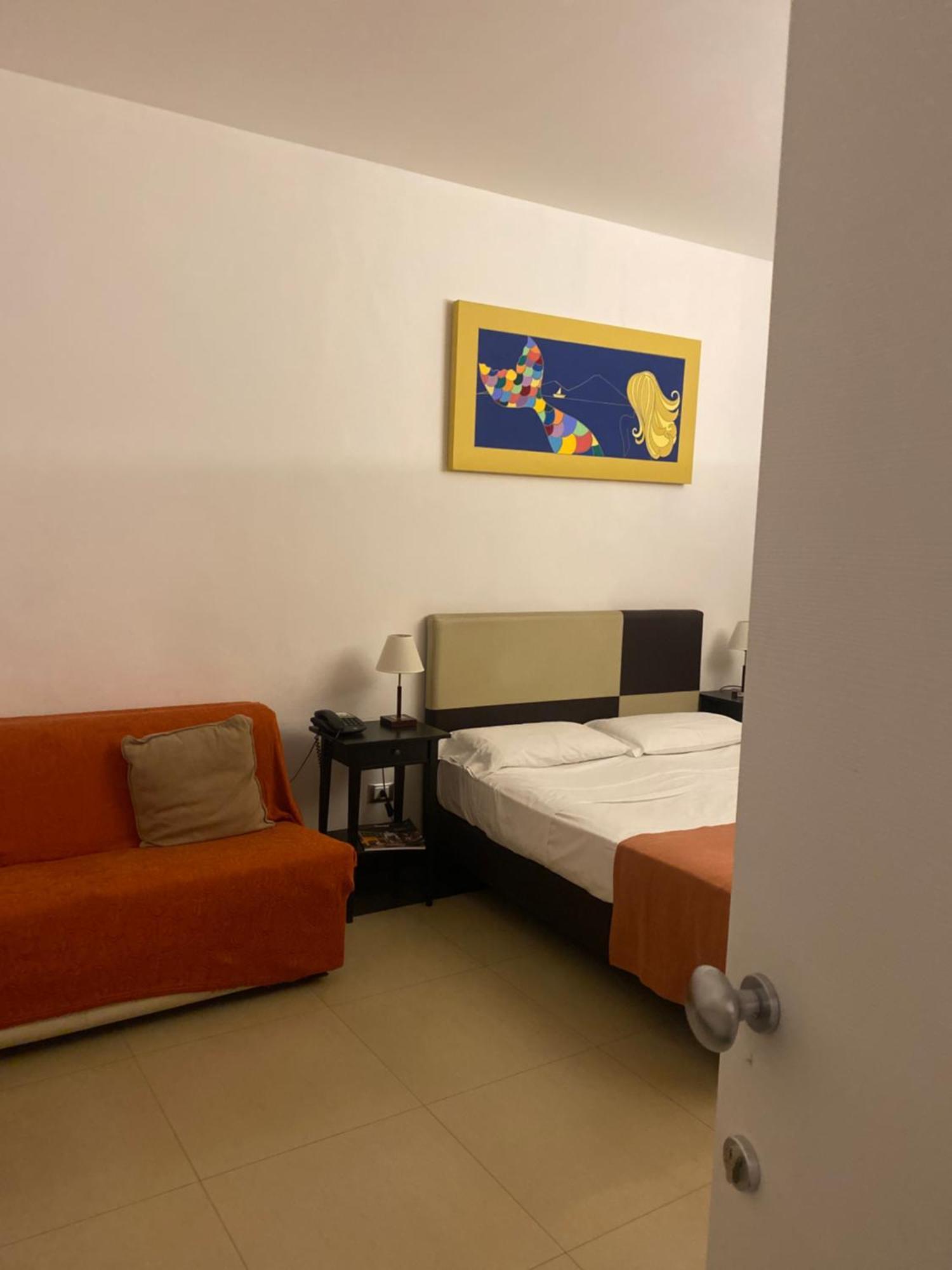 Hotel Plebiscito Aparthotel Neapel Exteriör bild